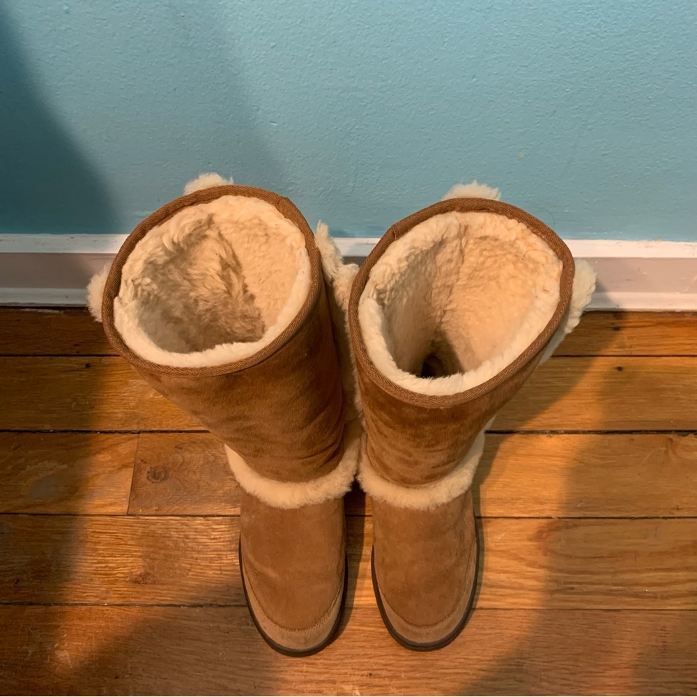 UGG Sunburst Tall Boots - Picture 4 of 7